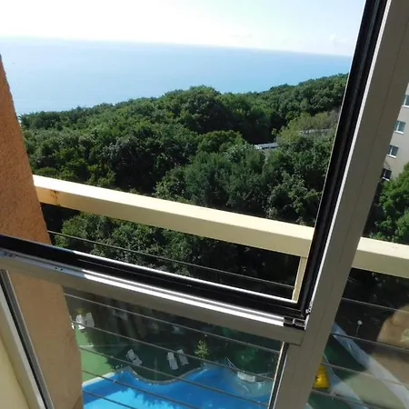 Wavetower * غولدن ساندز